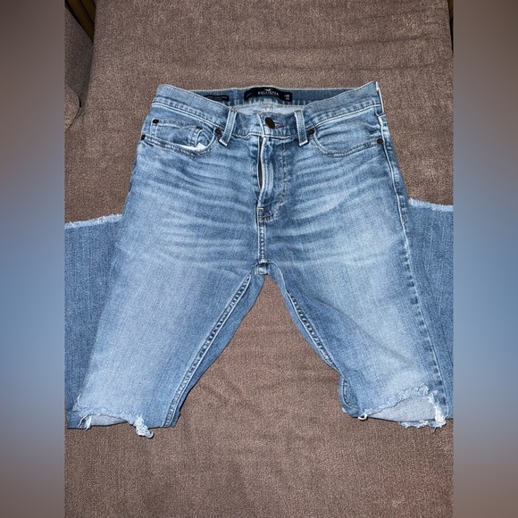 Hollister Super Skinny Cutoff Ankle Jeans - Picture 1 of 4